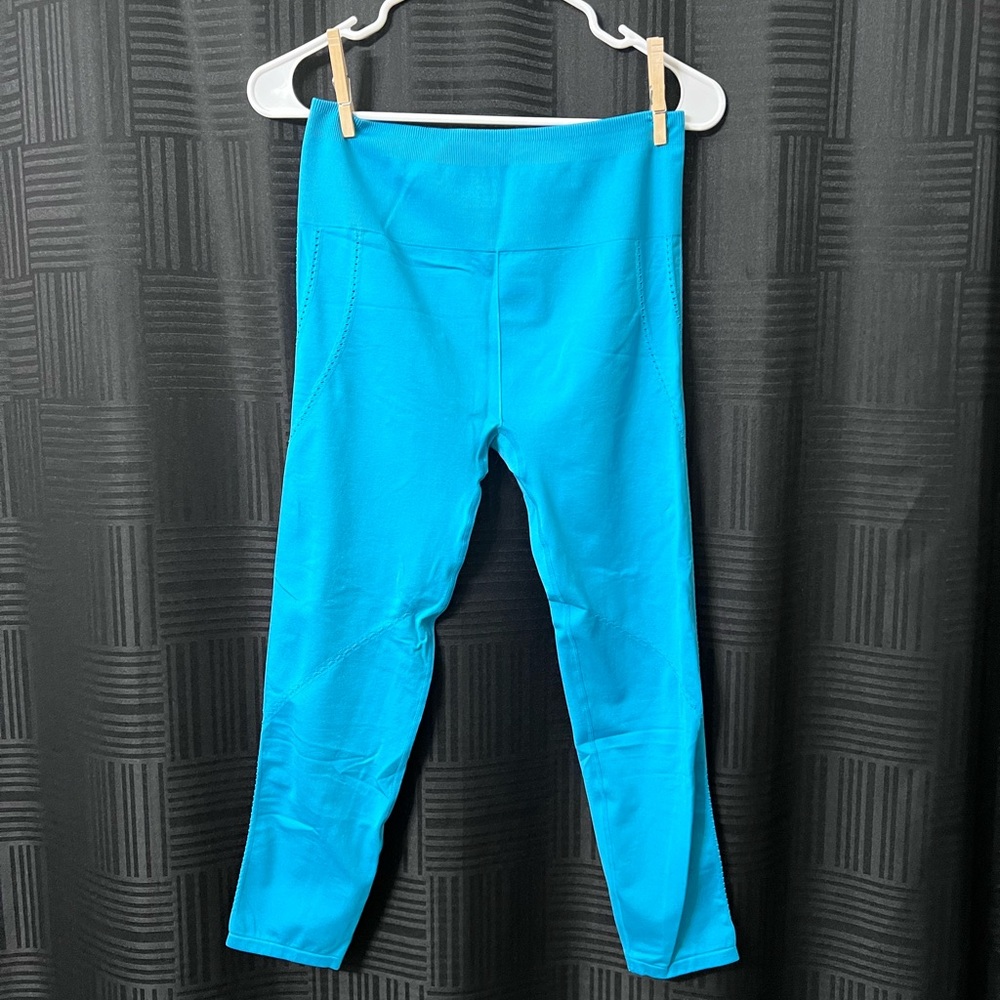 Pre-Loved Fabletics leggings - Picture 1 of 4